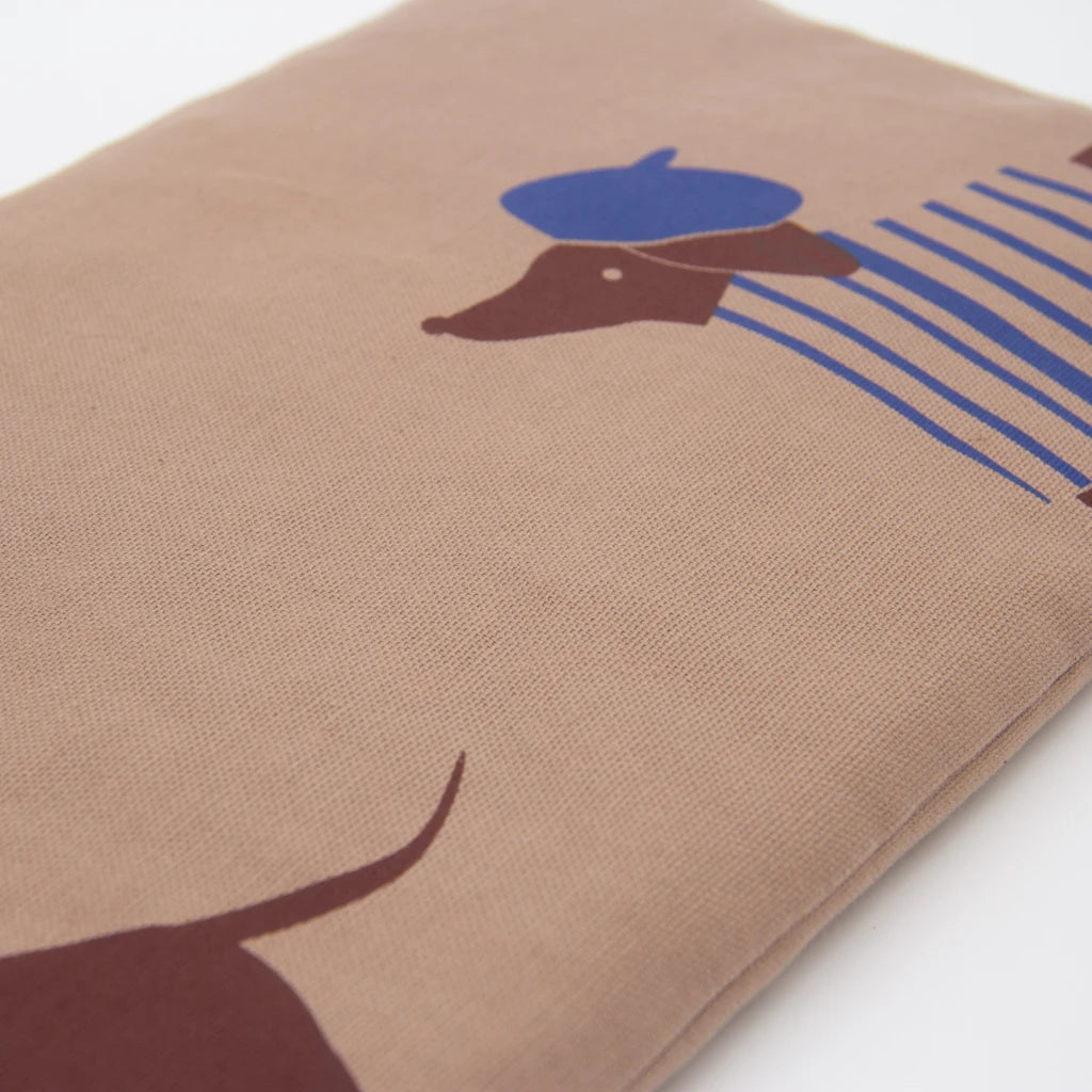 Kirschkernkissen 30x20cm, Dackel, Taupe