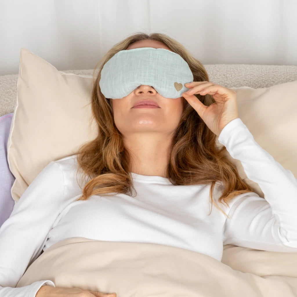 Leinen Augenkissen mit Rapssamen, Herzchen, Mint