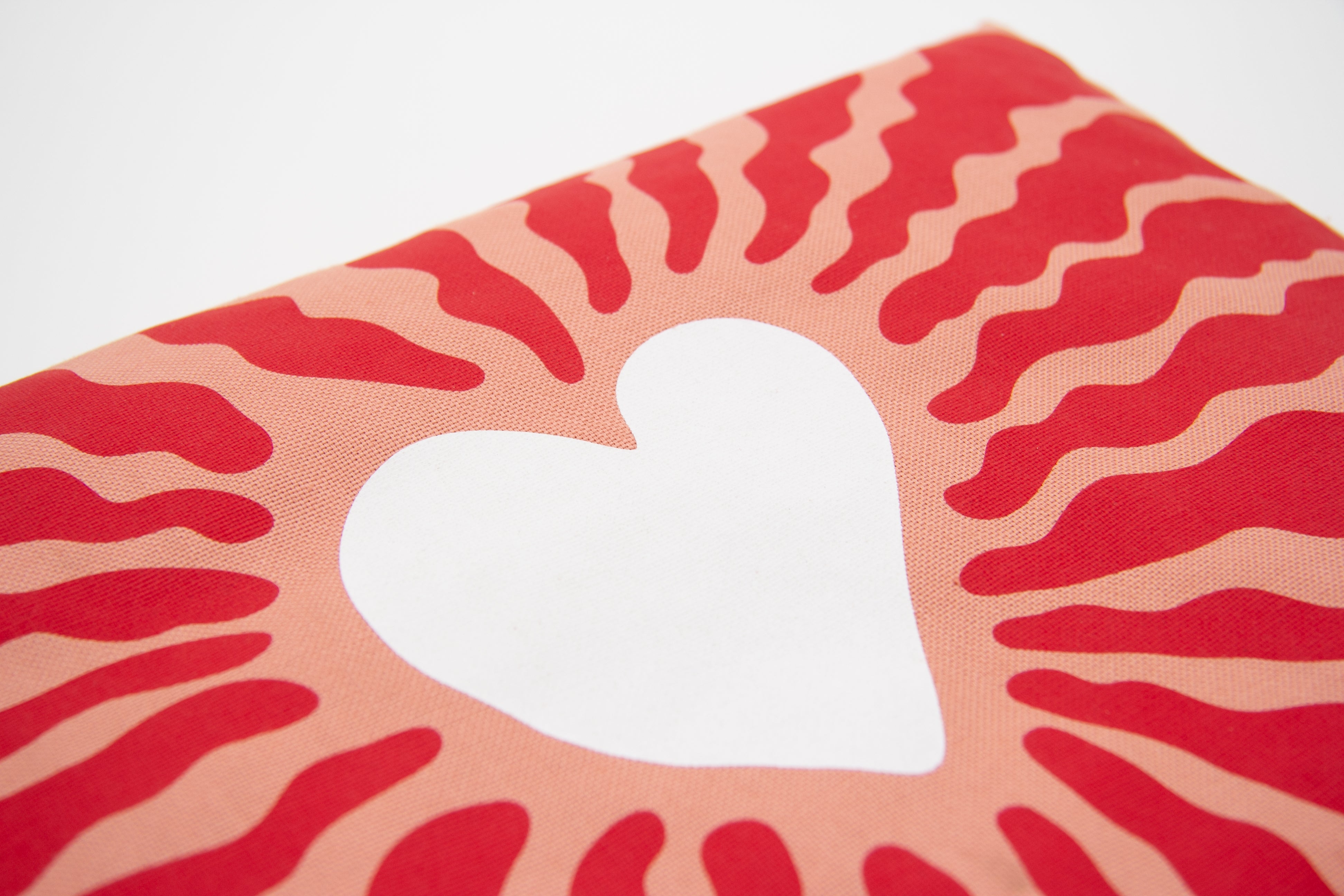 Kirschkernkissen 30x20cm, Herz weiß, Blush