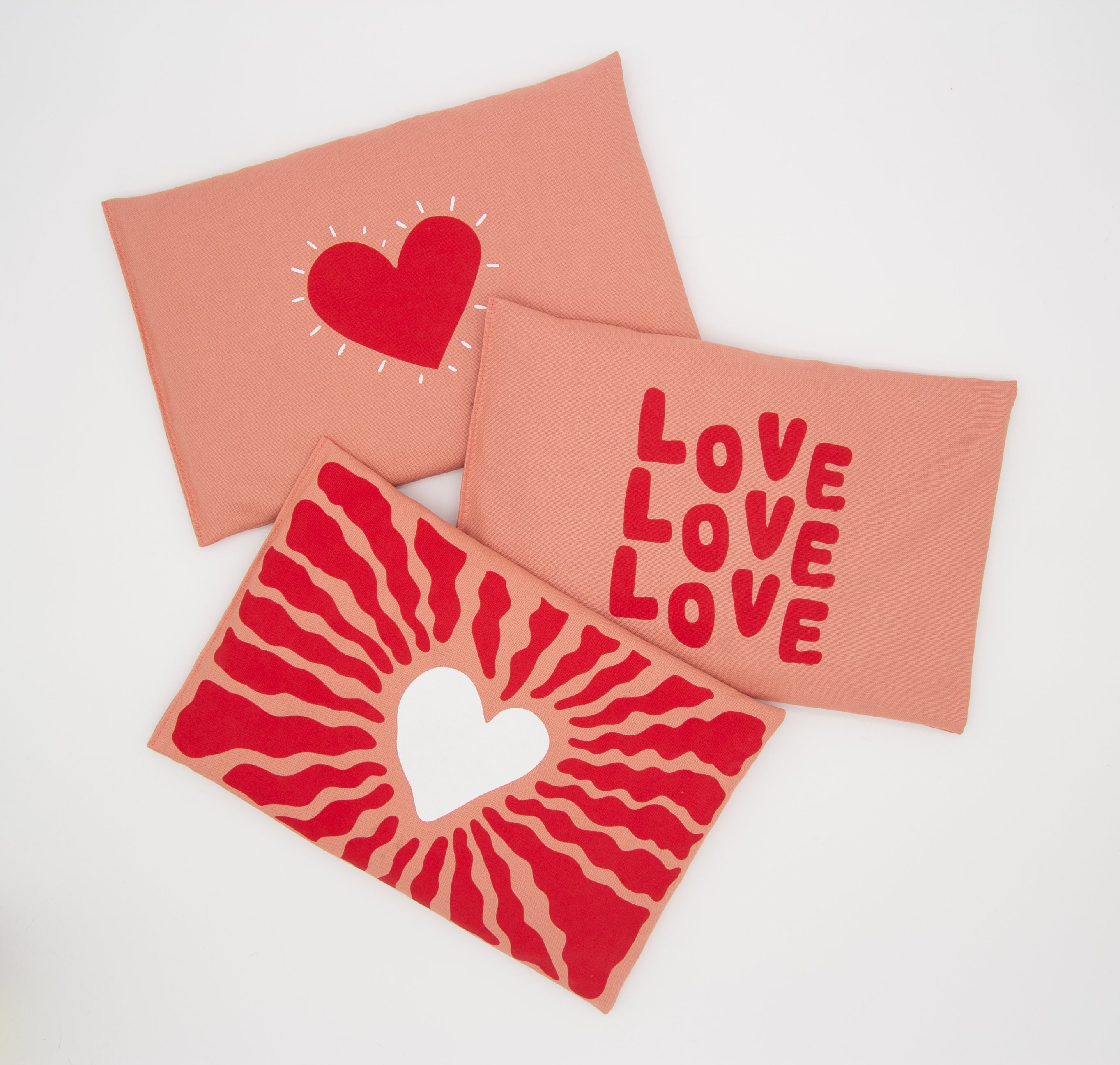 Kirschkernkissen 30x20cm, "Love Love Love", Blush